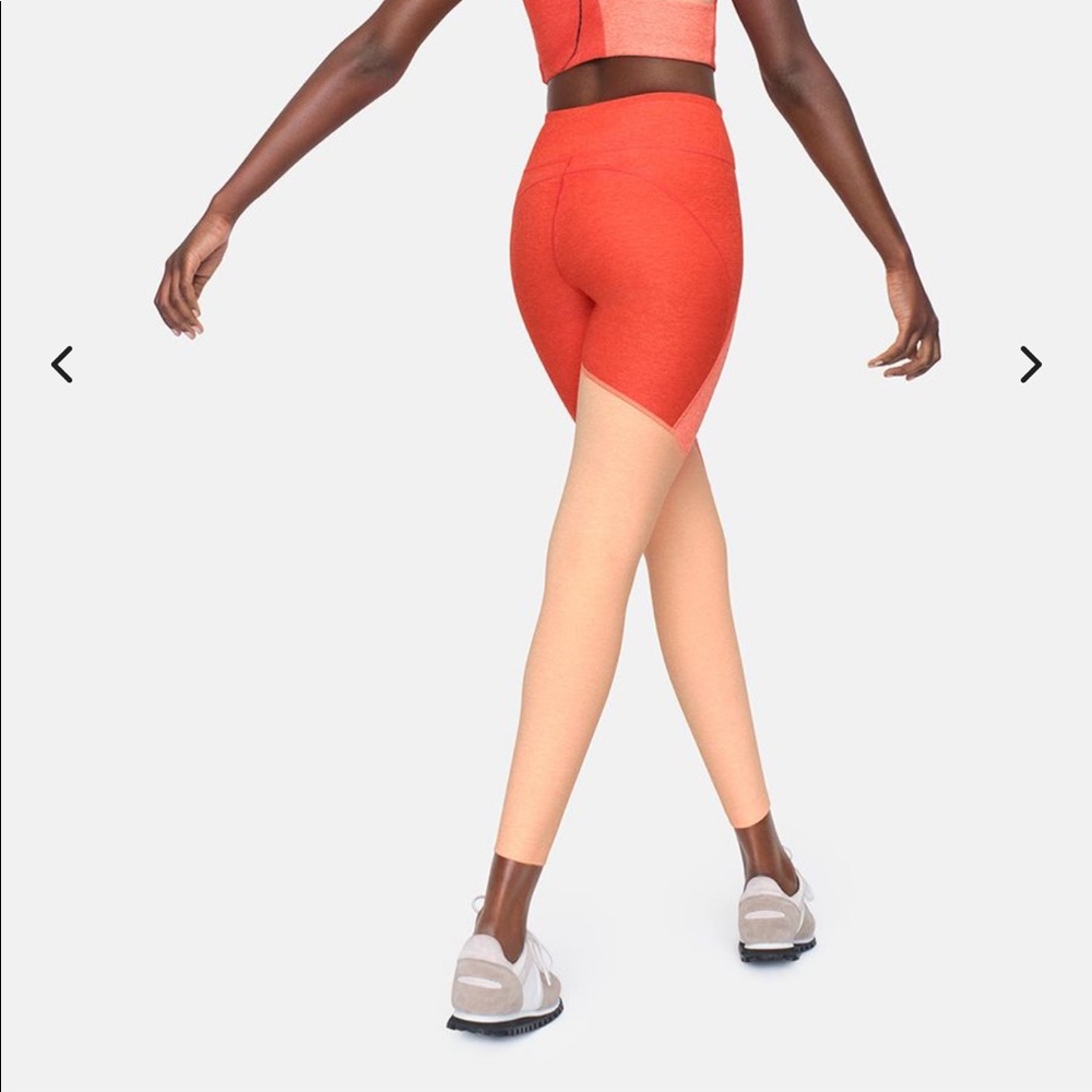 Outdoor Voices 7/8 Tri-Tone Leggings NWT - Picture 4 of 9